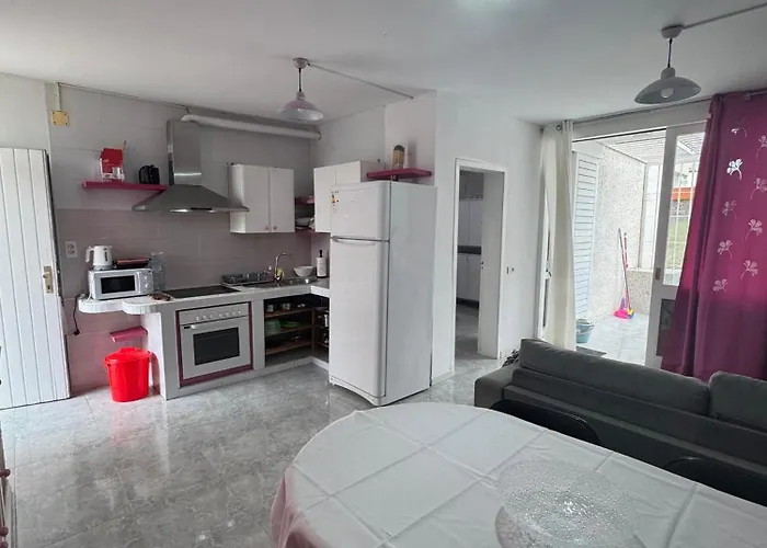 Matynick In Primavera Residence, Costa Del Silencio 拉斯加莱塔斯