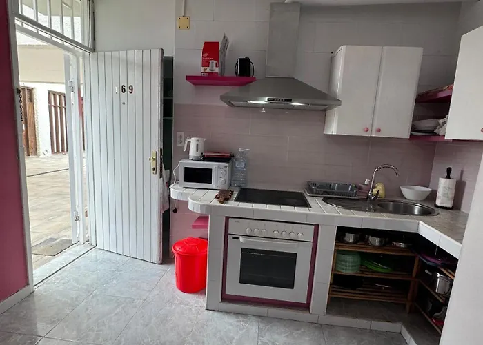 Matynick In Primavera Residence, Costa Del Silencio 拉斯加莱塔斯